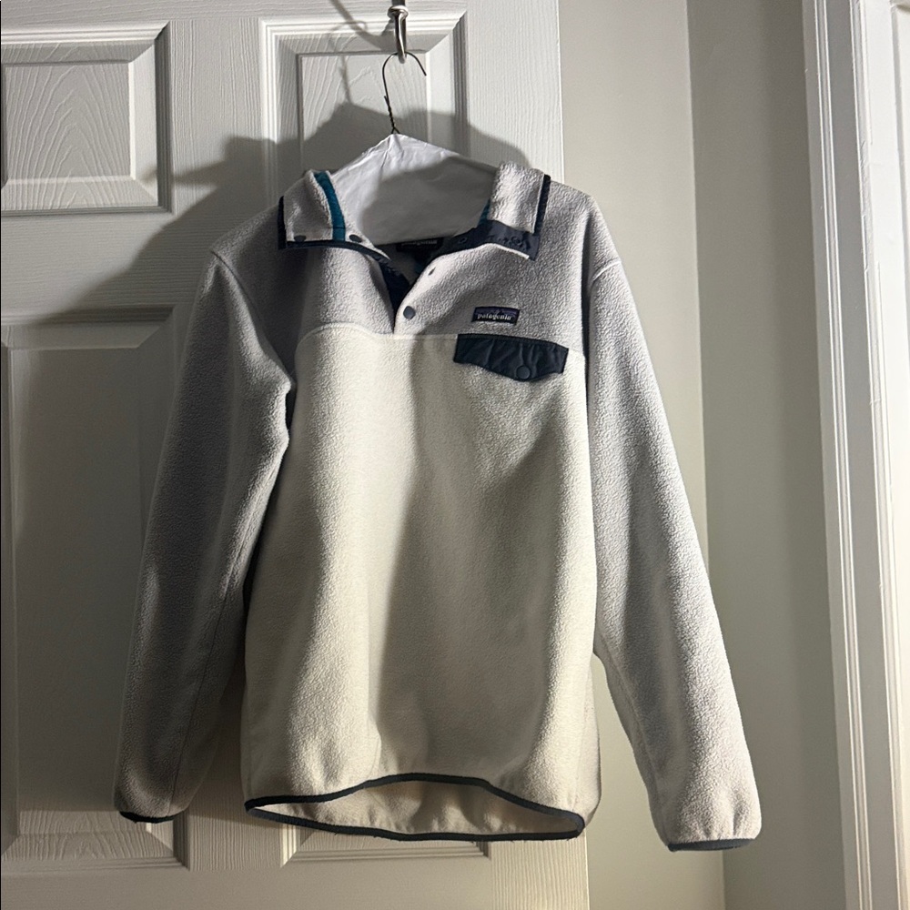 Patagonia Gray and Black Women's Jacket